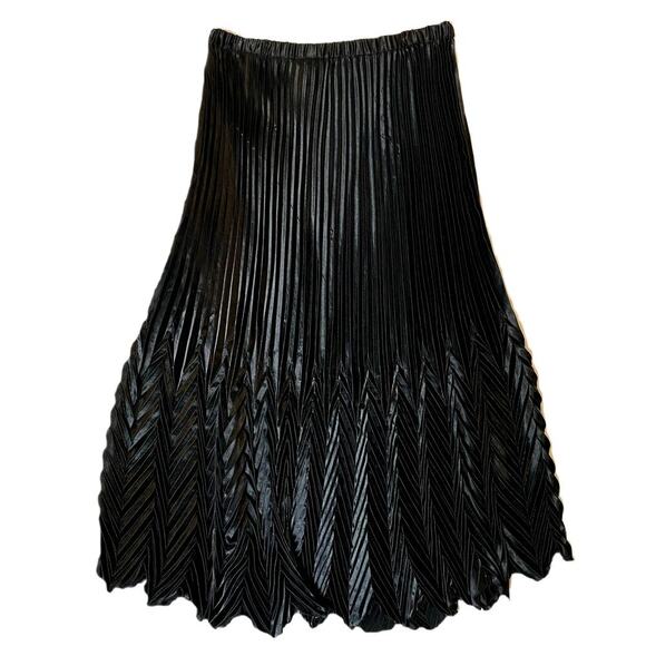 Cachet Long Multi Pleated Black Skirt Size Petite Large - Picture 1 of 5